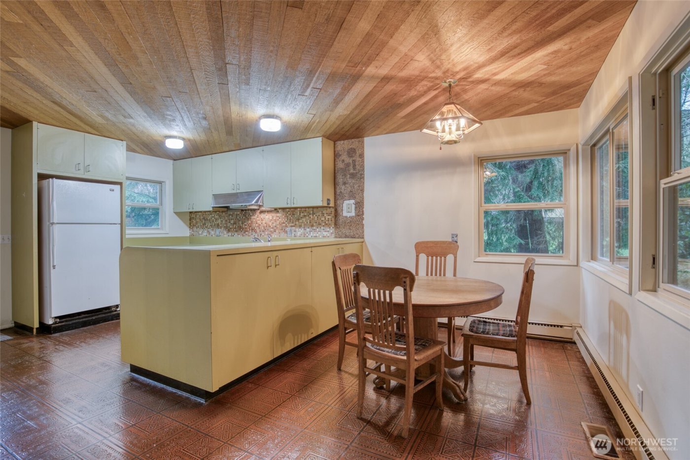 701 W Harriet Avenue , Montesano, WA 98563