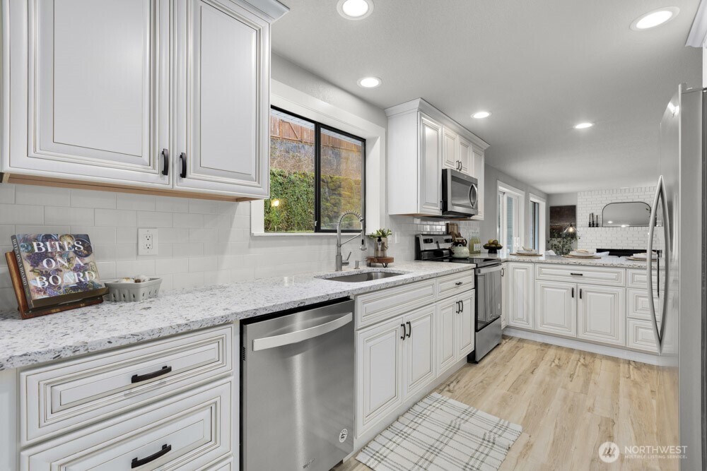 7304 Turquoise Drive SW, Lakewood, WA 98498