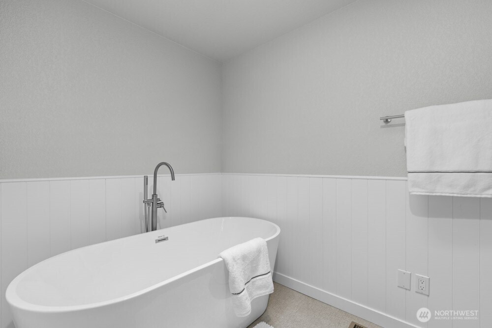 7304 Turquoise Drive SW, Lakewood, WA 98498