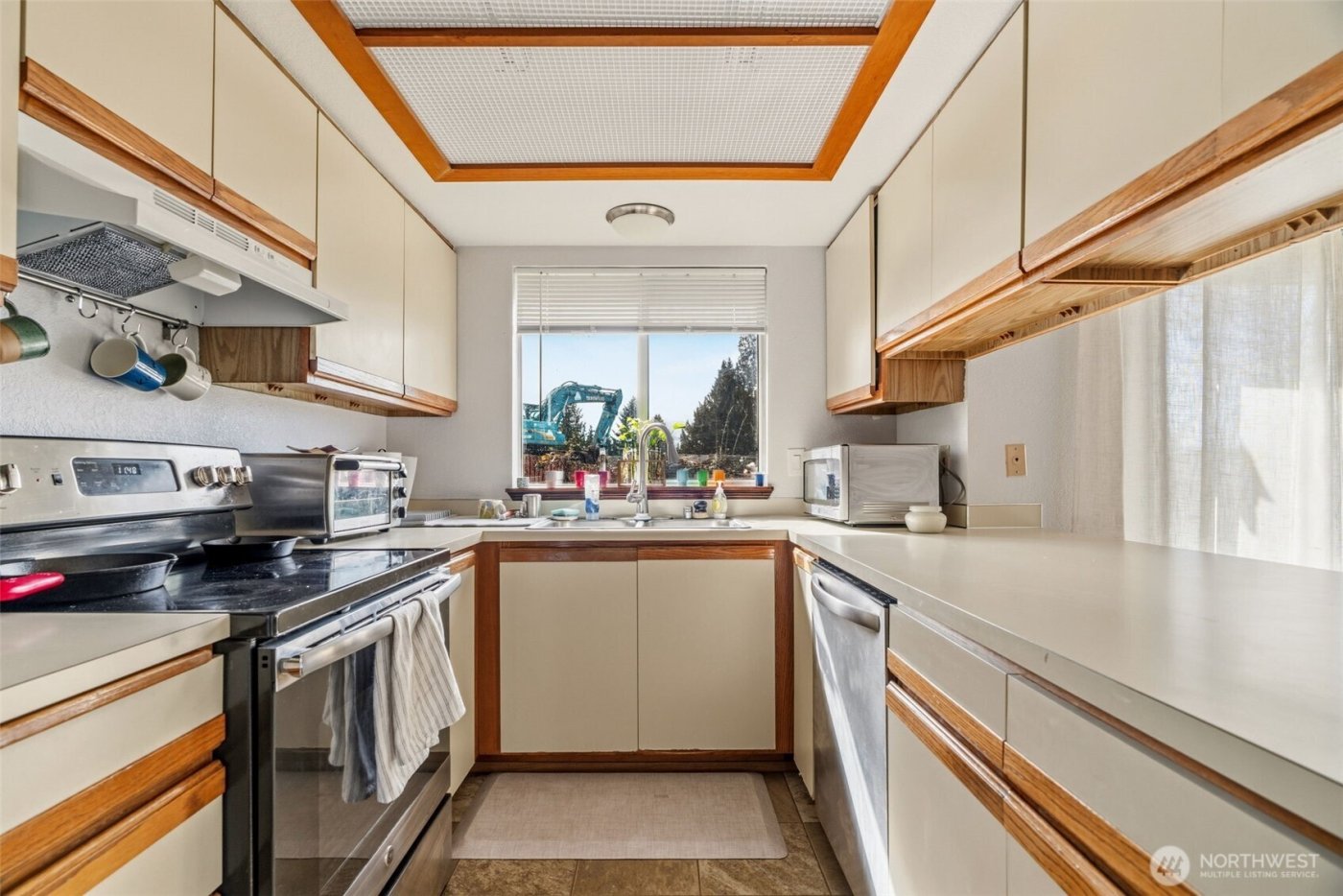 4528 148th Street SW, Lynnwood, WA 98087