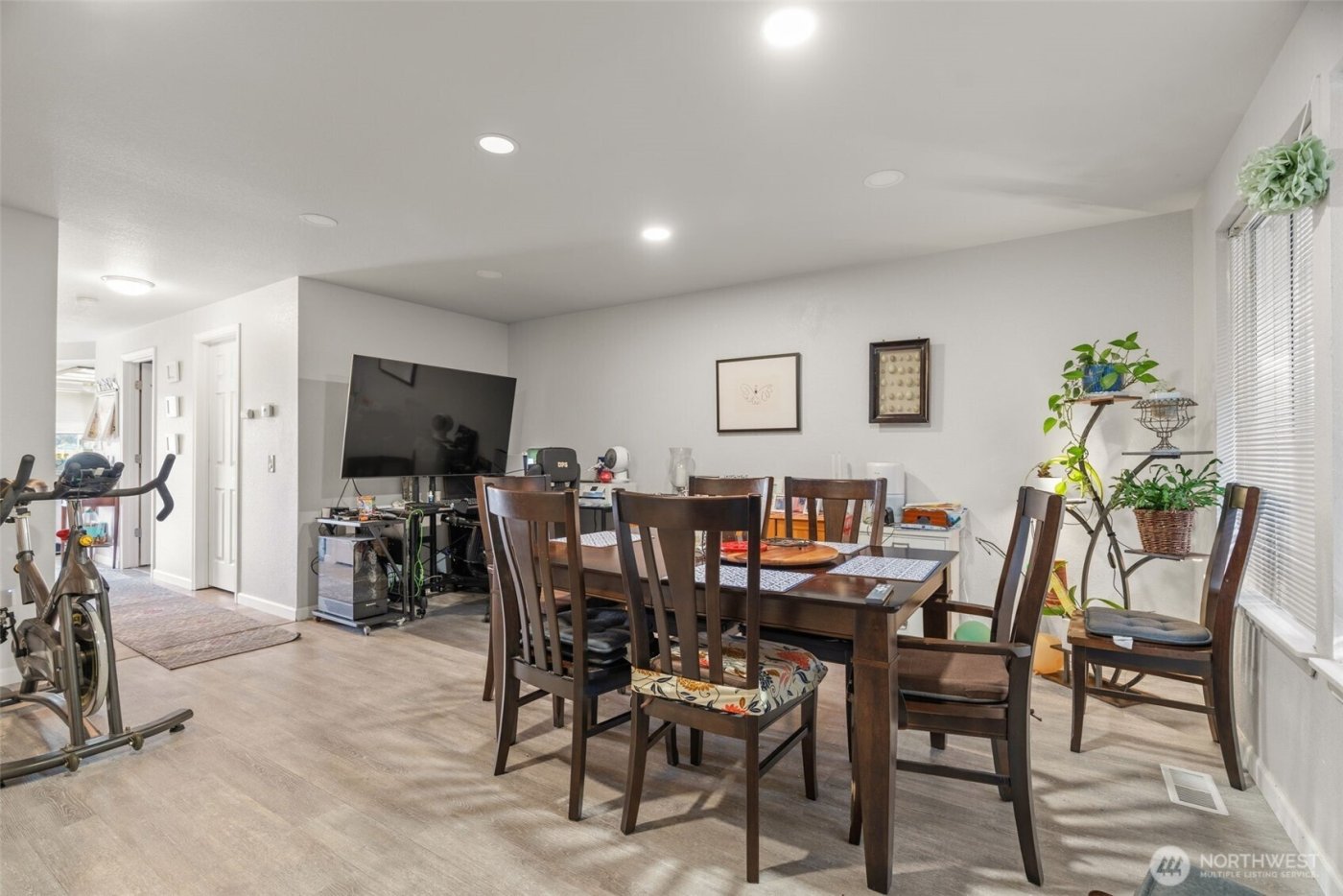 4528 148th Street SW, Lynnwood, WA 98087