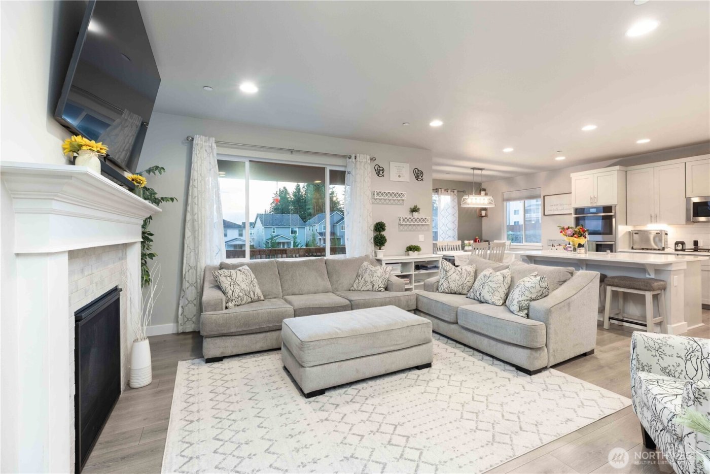 10260 Ramble Drive NW, Bremerton, WA 98383