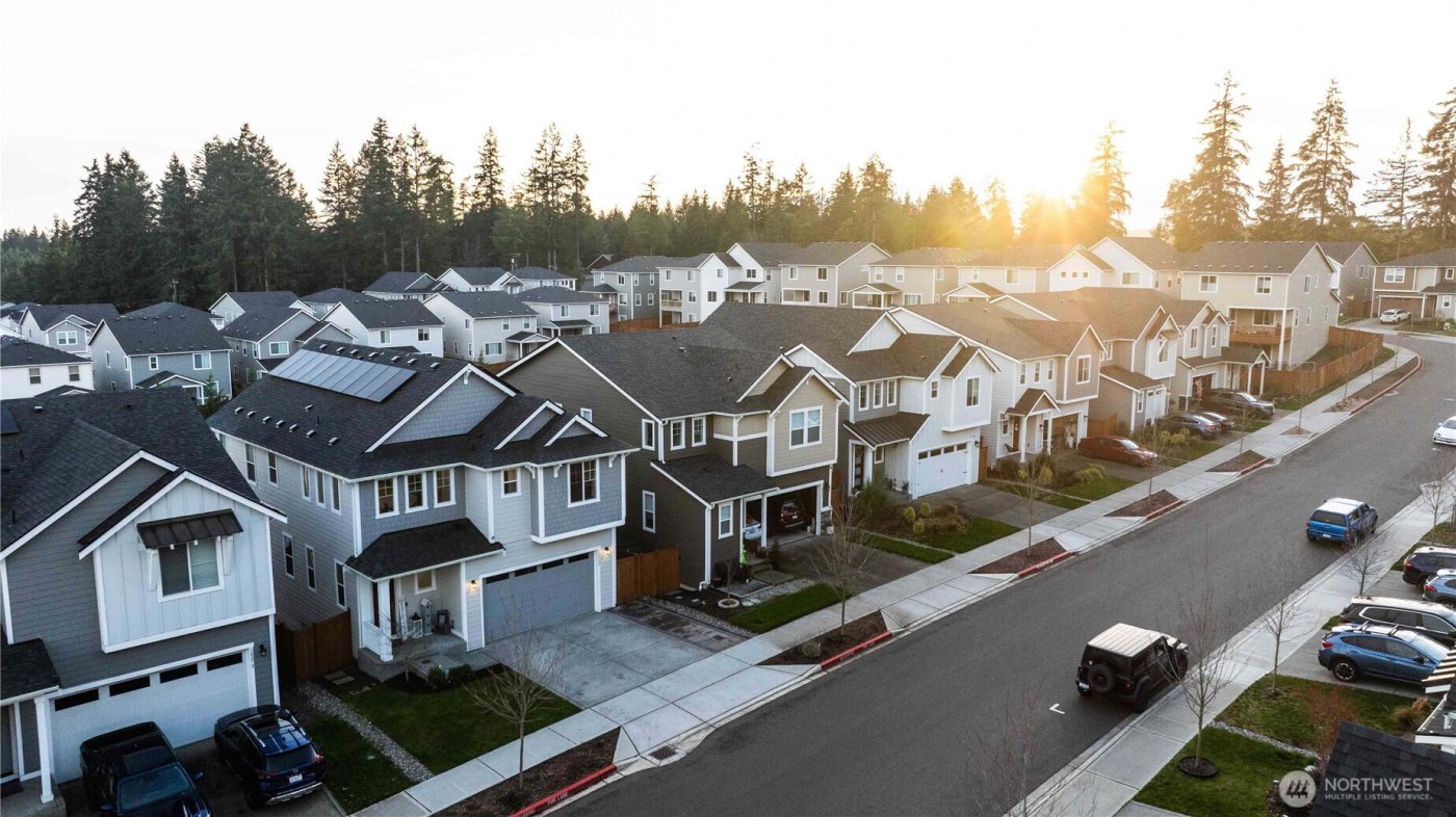 10260 Ramble Drive NW, Bremerton, WA 98383