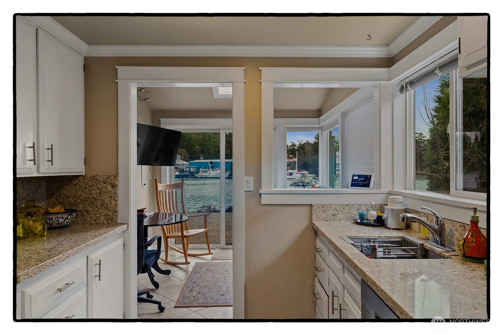 106 Chinook Place , La Conner, WA 98257