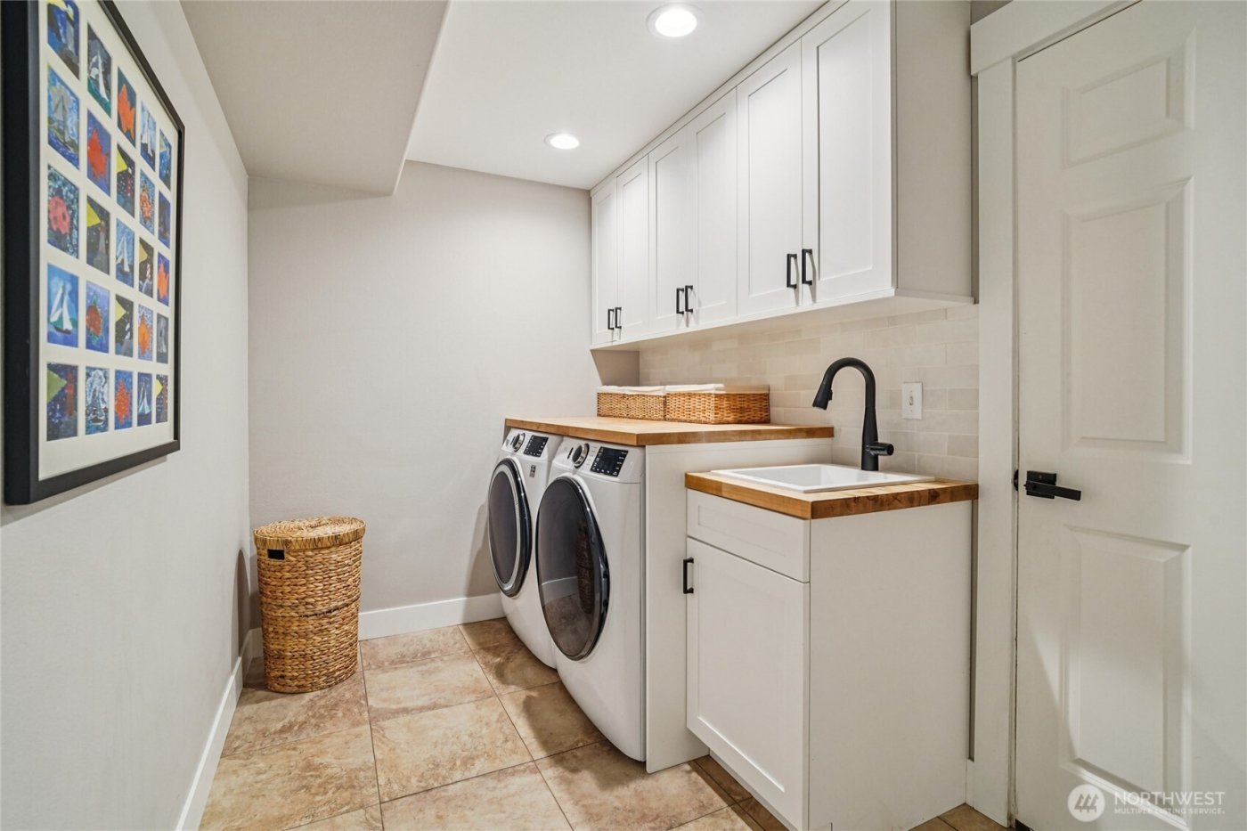 15915 68th Avenue SE, Snohomish, WA 98296