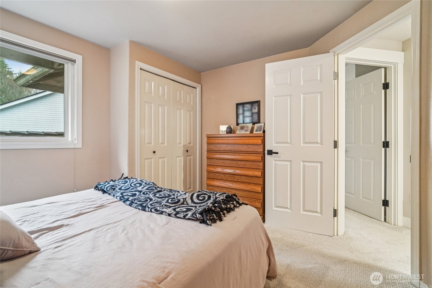 15915 68th Avenue SE, Snohomish, WA 98296