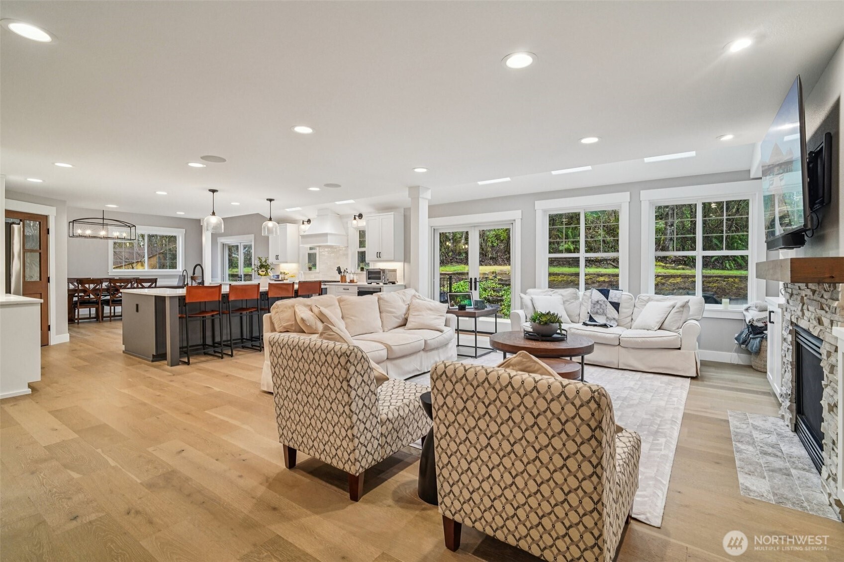 15915 68th Avenue SE, Snohomish, WA 98296