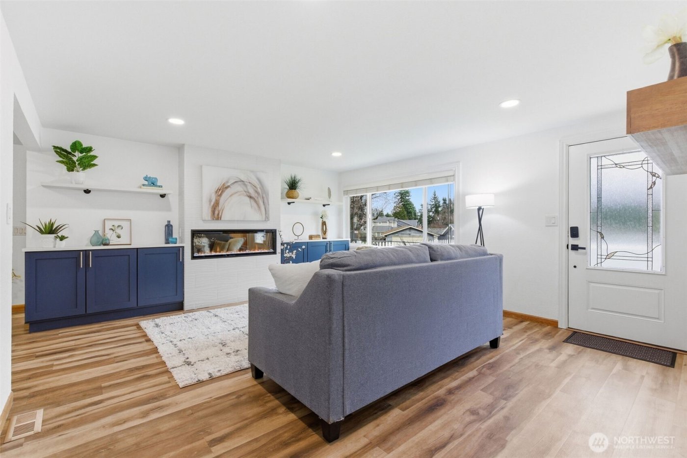 15304 Larch Way , Lynnwood, WA 98087