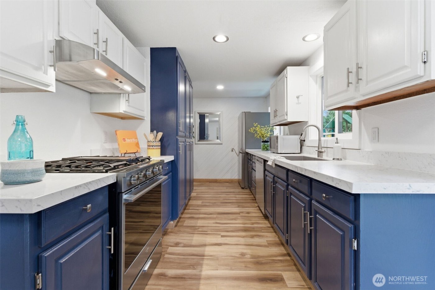 15304 Larch Way , Lynnwood, WA 98087