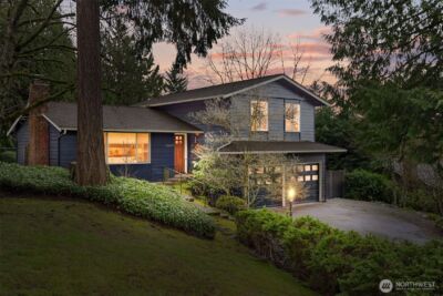 16609 NE 91st Street , Redmond, WA 98052-3722