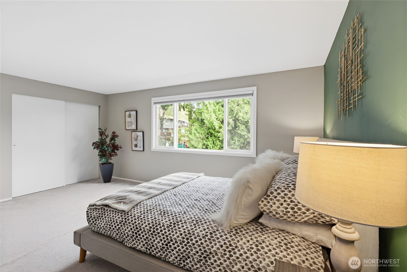 16609 NE 91st Street , Redmond, WA 98052-3722