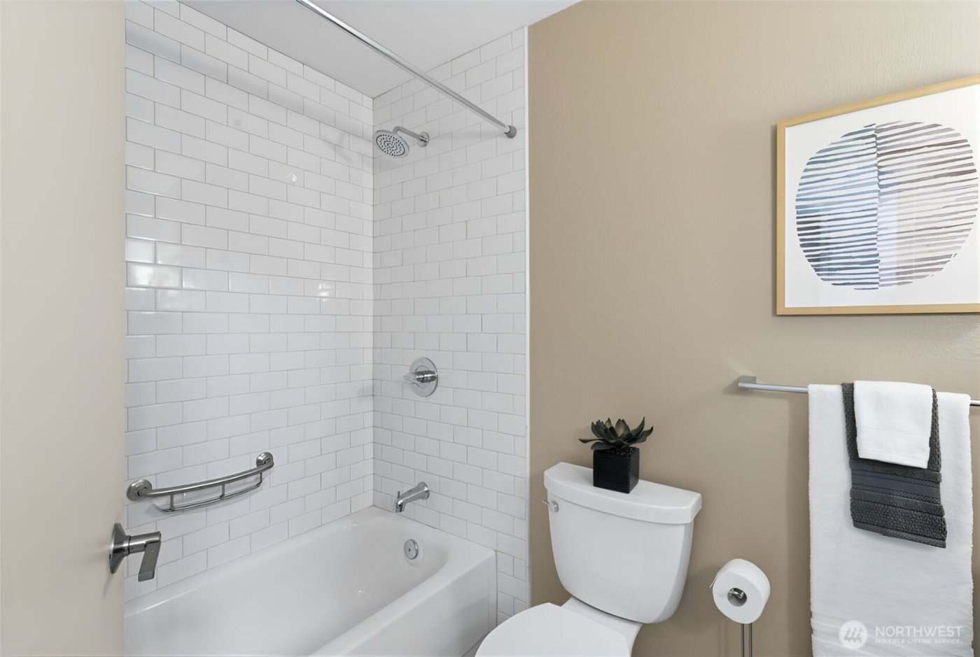 16609 NE 91st Street , Redmond, WA 98052-3722