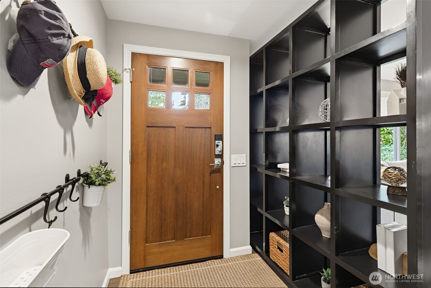 16609 NE 91st Street , Redmond, WA 98052-3722