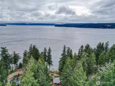7418 NW Ioka Drive , Silverdale, WA 98383