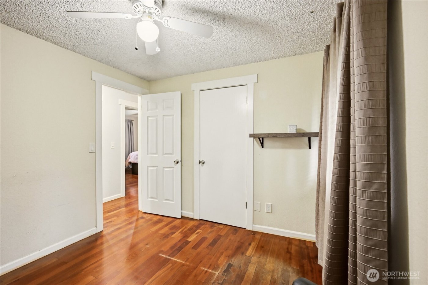 4811 S 292nd Street , Auburn, WA 98001