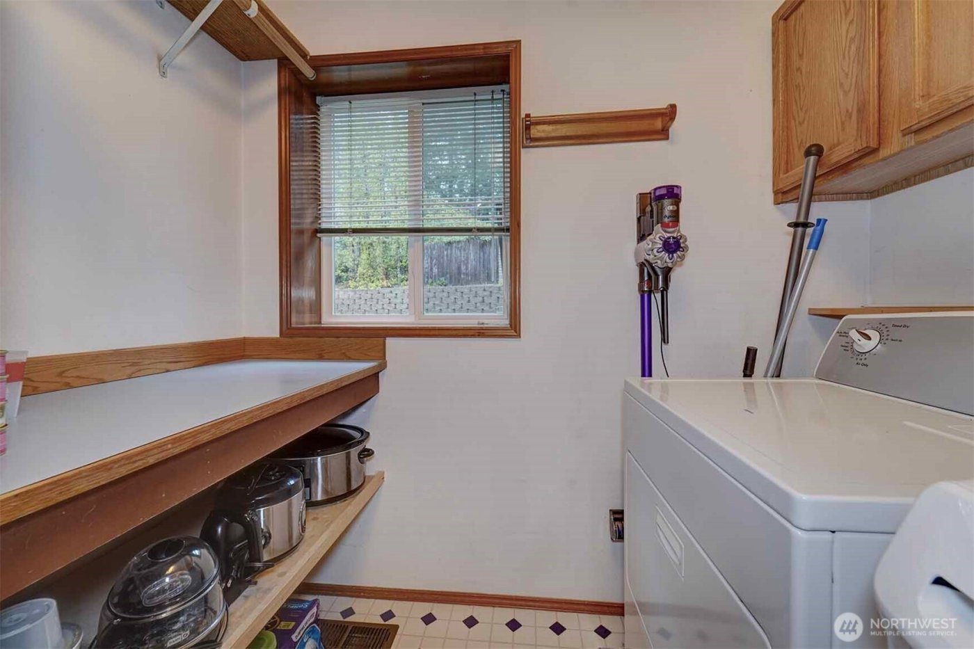 6494 Windward Place NW, Bremerton, WA 98312