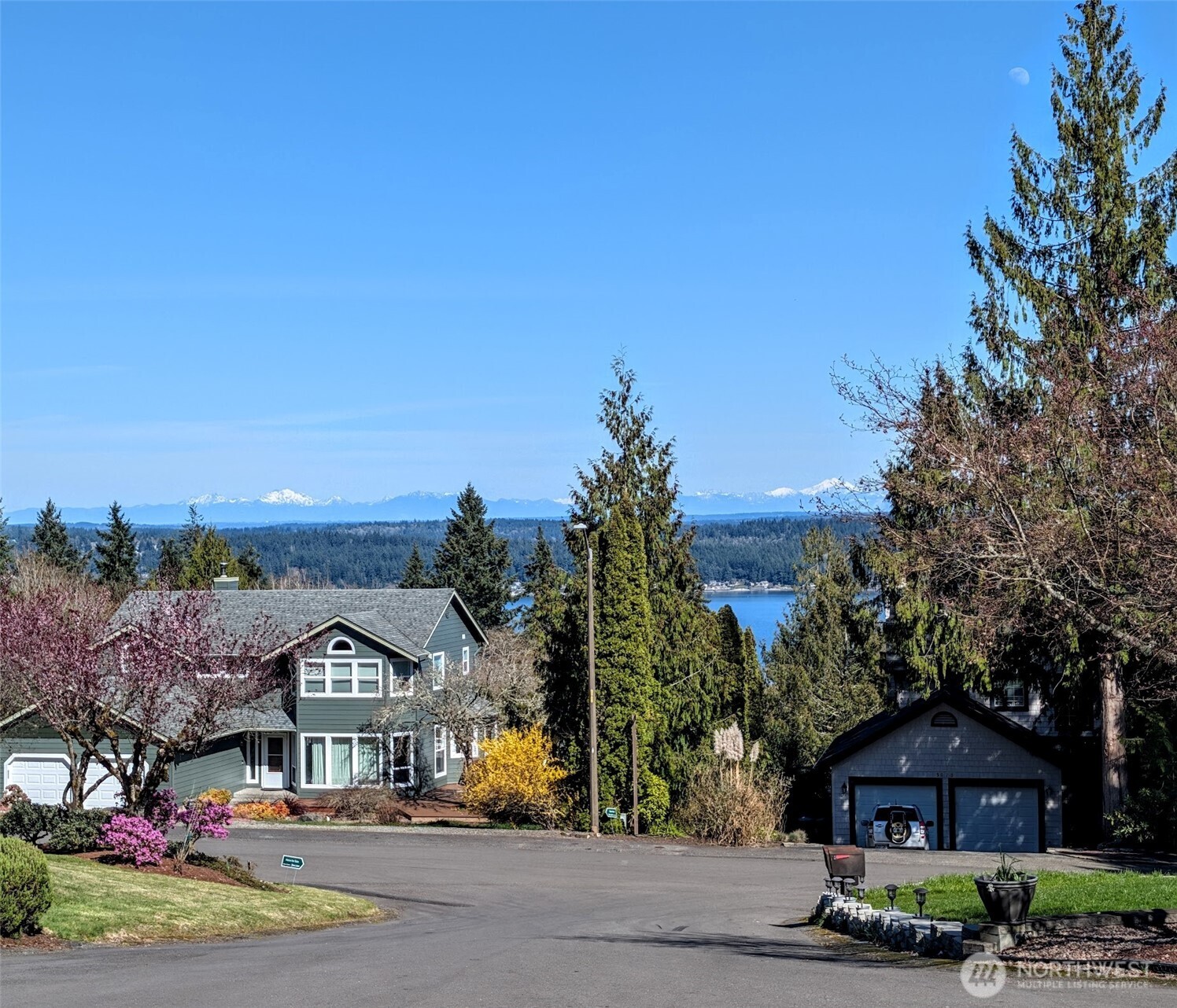 6494 Windward Place NW, Bremerton, WA 98312