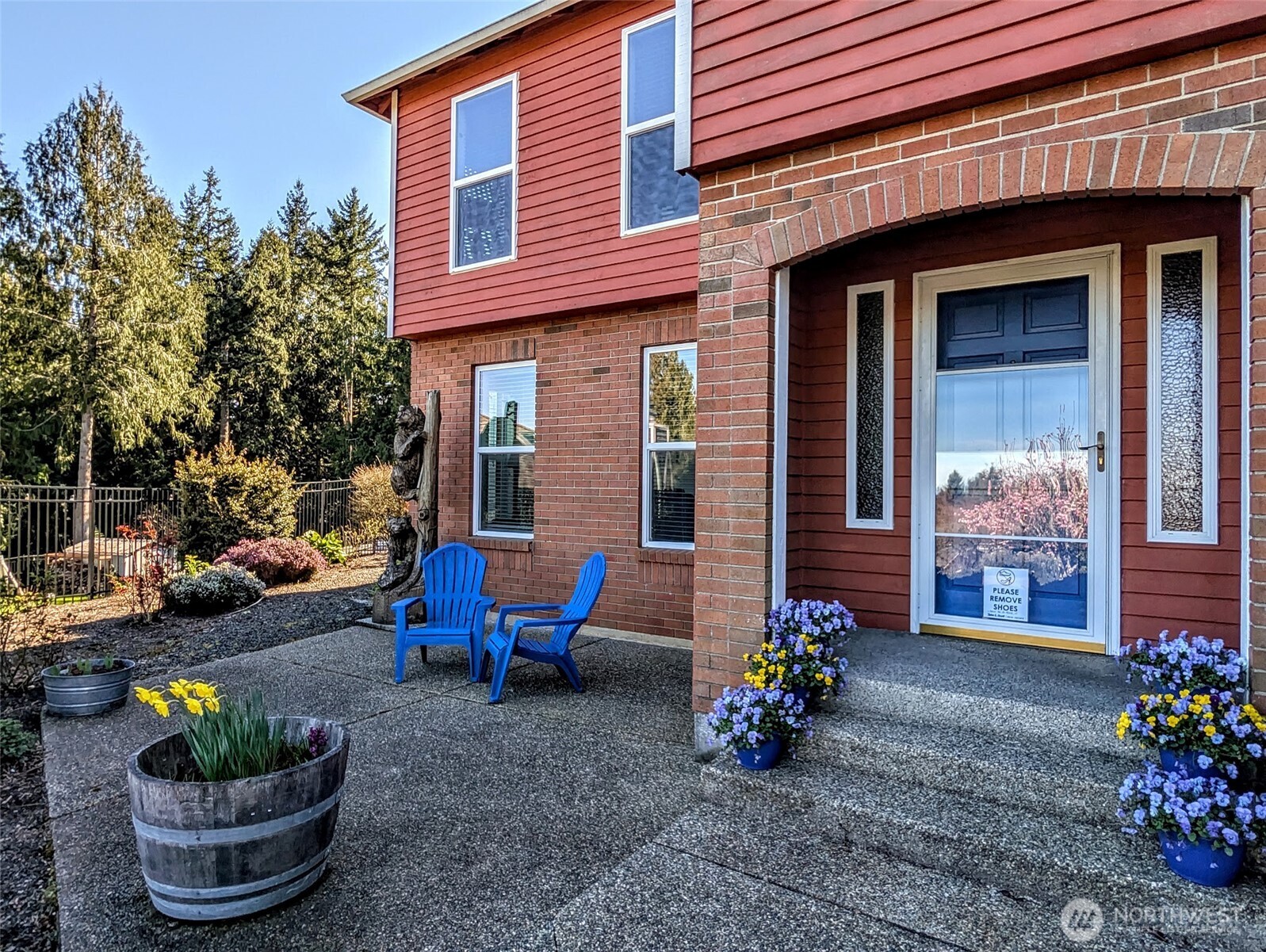 6494 Windward Place NW, Bremerton, WA 98312