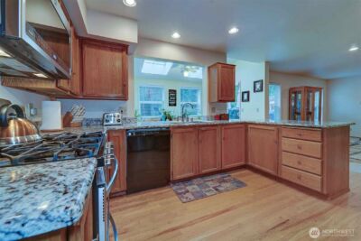 6494 Windward Place NW, Bremerton, WA 98312 - Photo 17