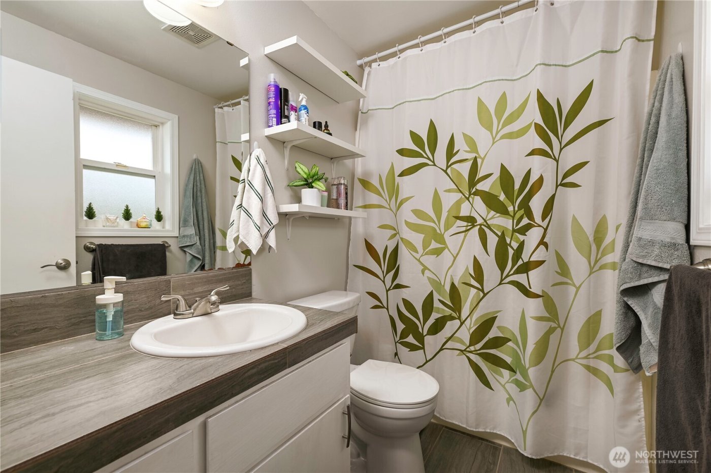 807 E Stanley Place , Granite Falls, WA 98252