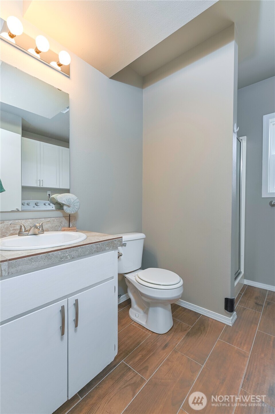 807 E Stanley Place , Granite Falls, WA 98252