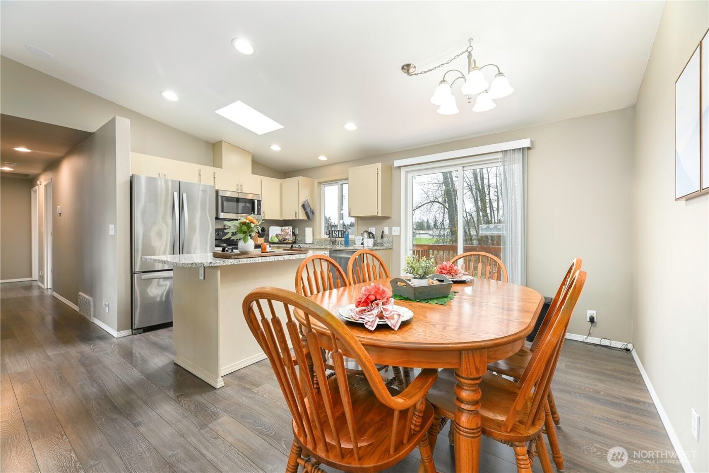 807 E Stanley Place , Granite Falls, WA 98252