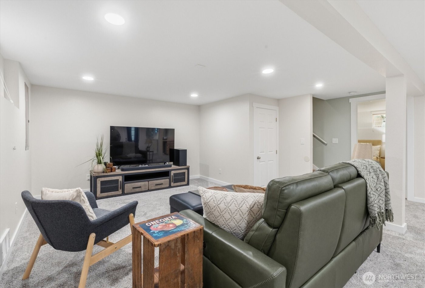 4325 Federal Avenue , Everett, WA 98203