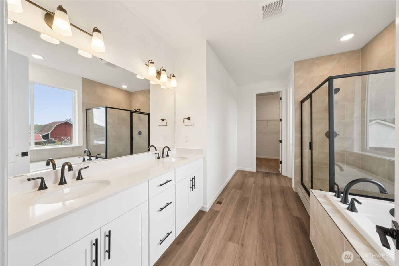 723 S Davis Street #103, Buckley, WA 98321