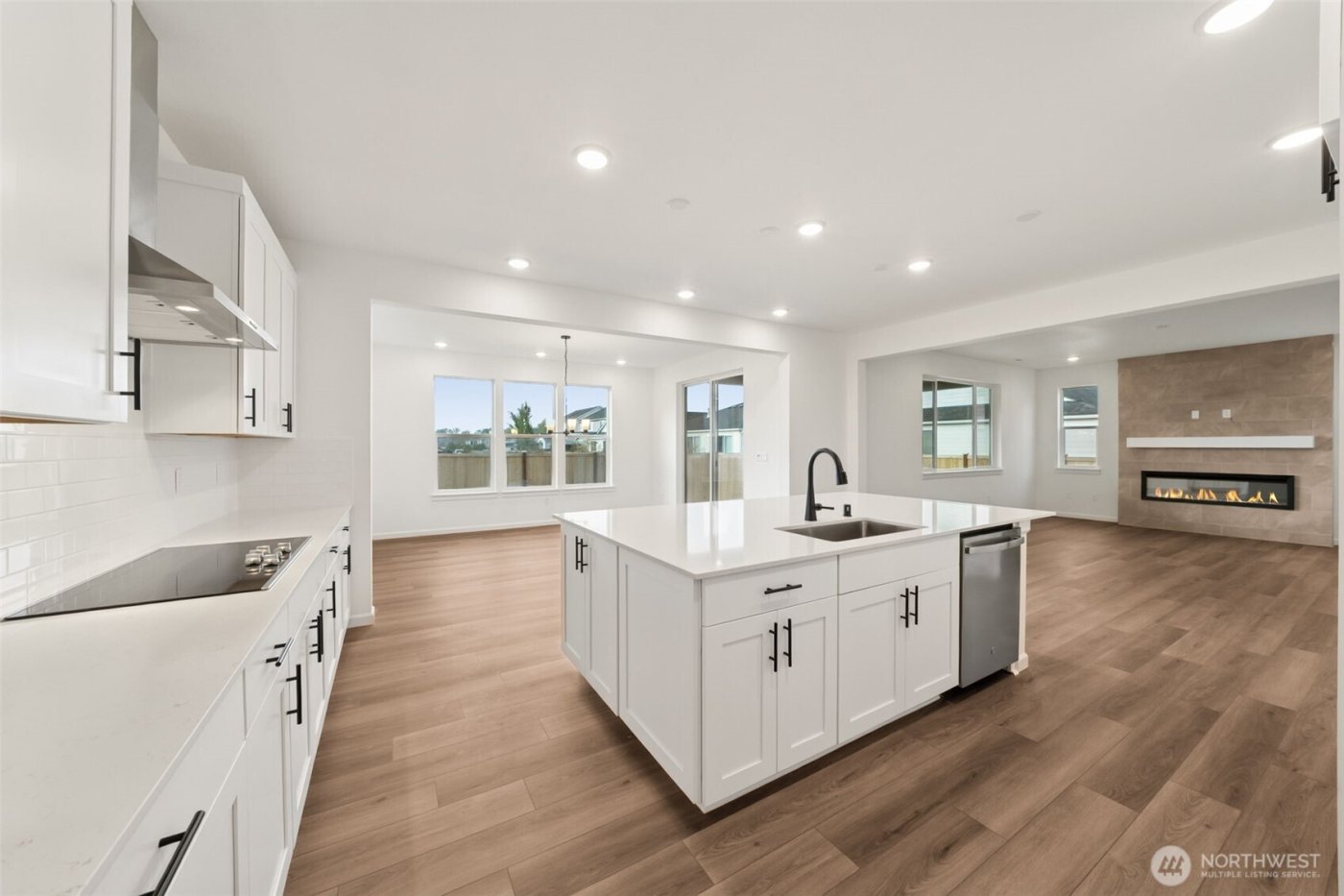 723 S Davis Street #103, Buckley, WA 98321