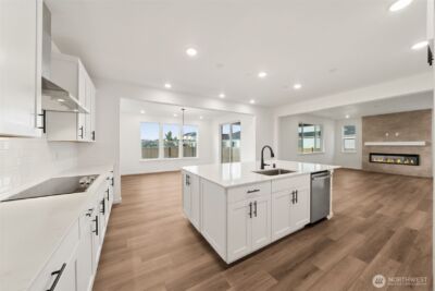 723 S Davis Street #103, Buckley, WA 98321 - Photo 5