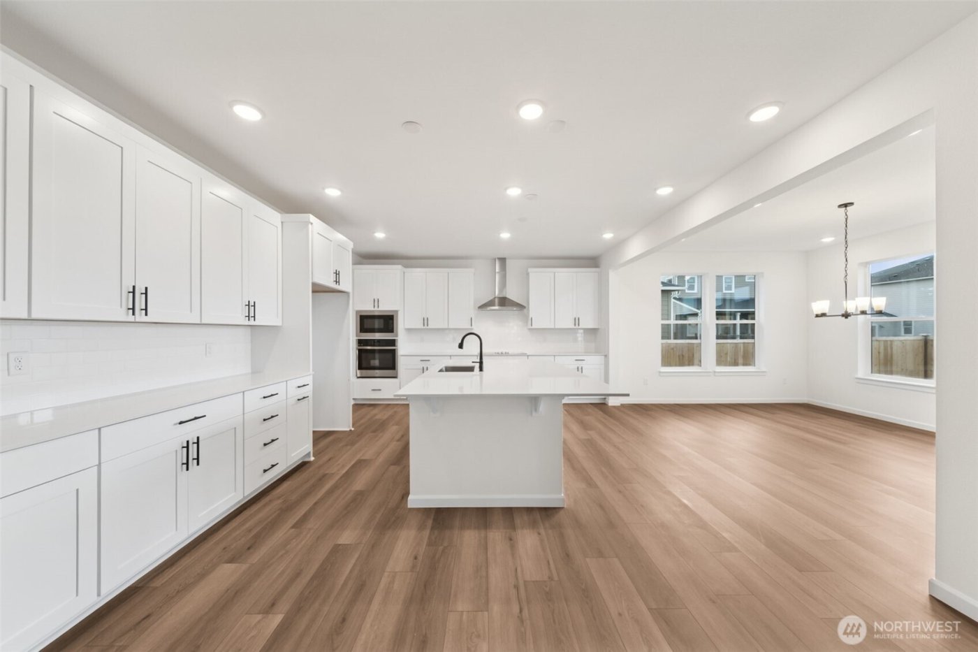 723 S Davis Street #103, Buckley, WA 98321