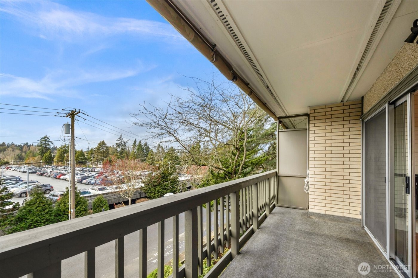 2500 81st Avenue SE #118, Mercer Island, WA 98040