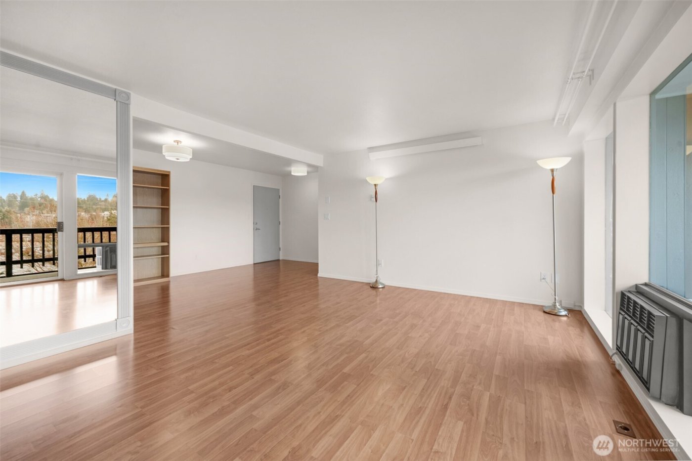 2500 81st Avenue SE #118, Mercer Island, WA 98040