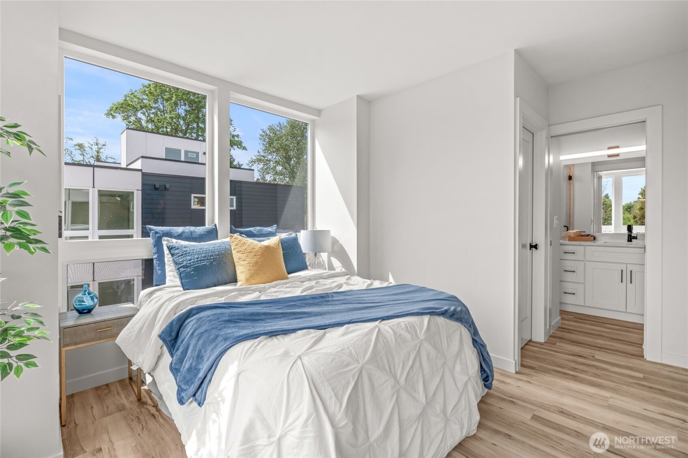 12229 Roseberg Avenue S #7, Seattle, WA 98168