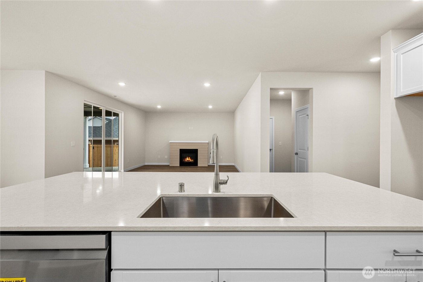 5990 Thornhill Avenue SW, Port Orchard, WA 98367