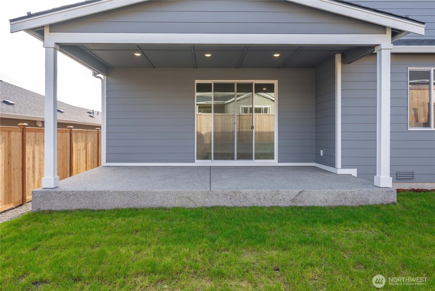 5990 Thornhill Avenue SW, Port Orchard, WA 98367