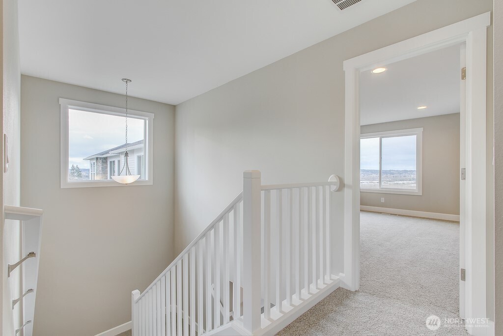 10625 Treasure Drive NW #123, Silverdale, WA 98383