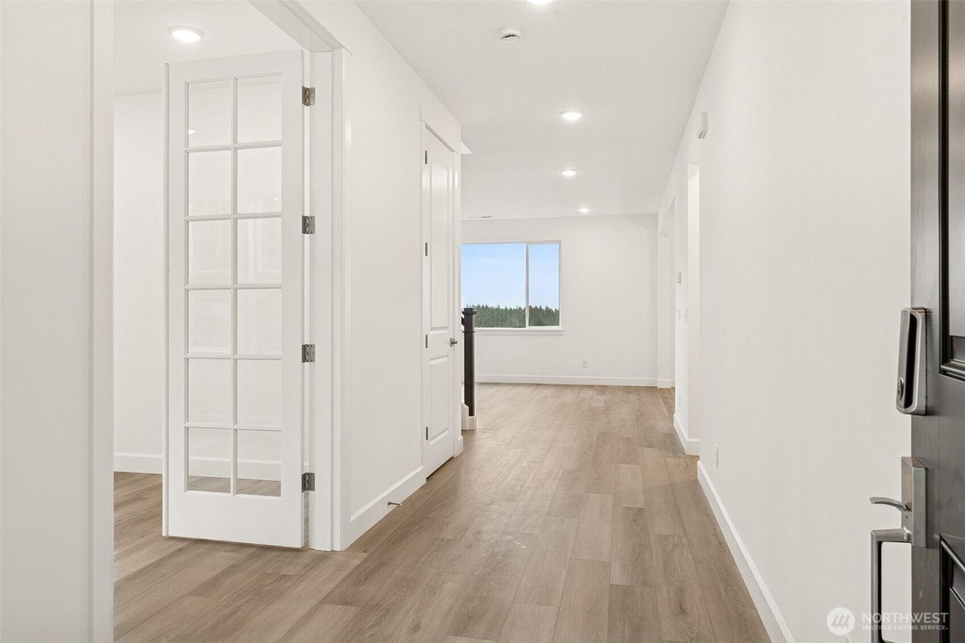 10655 Treasure Drive NW #118, Silverdale, WA 98383