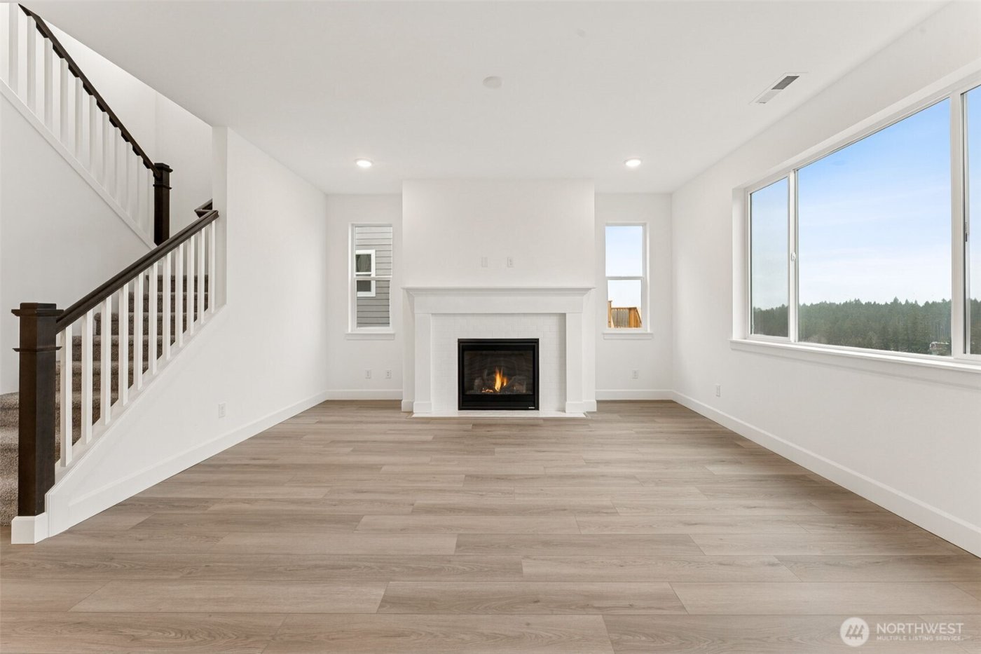 10655 Treasure Drive NW #118, Silverdale, WA 98383