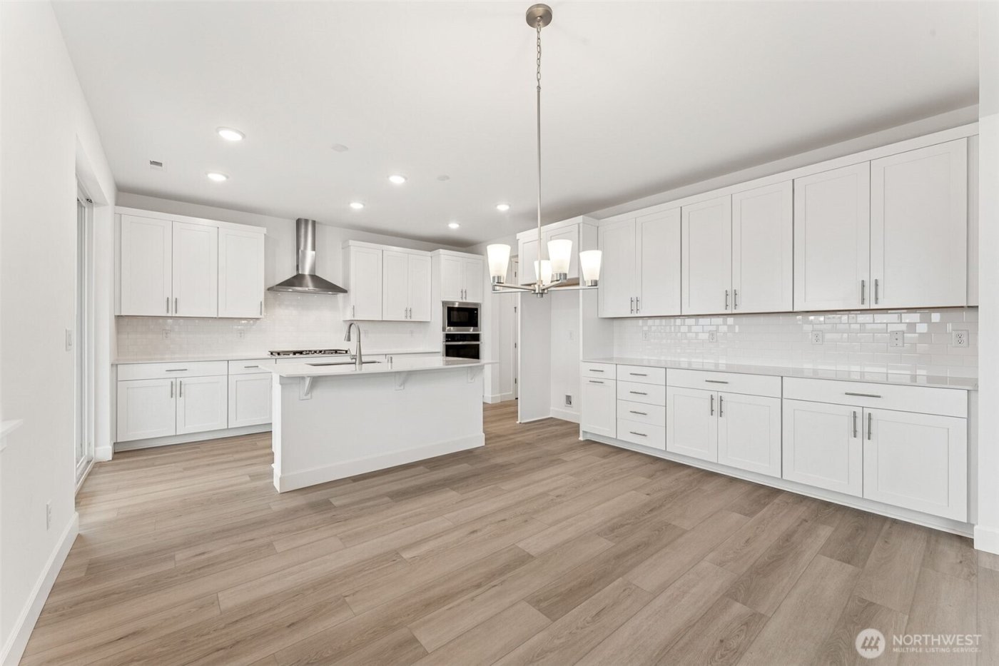 10655 Treasure Drive NW #118, Silverdale, WA 98383