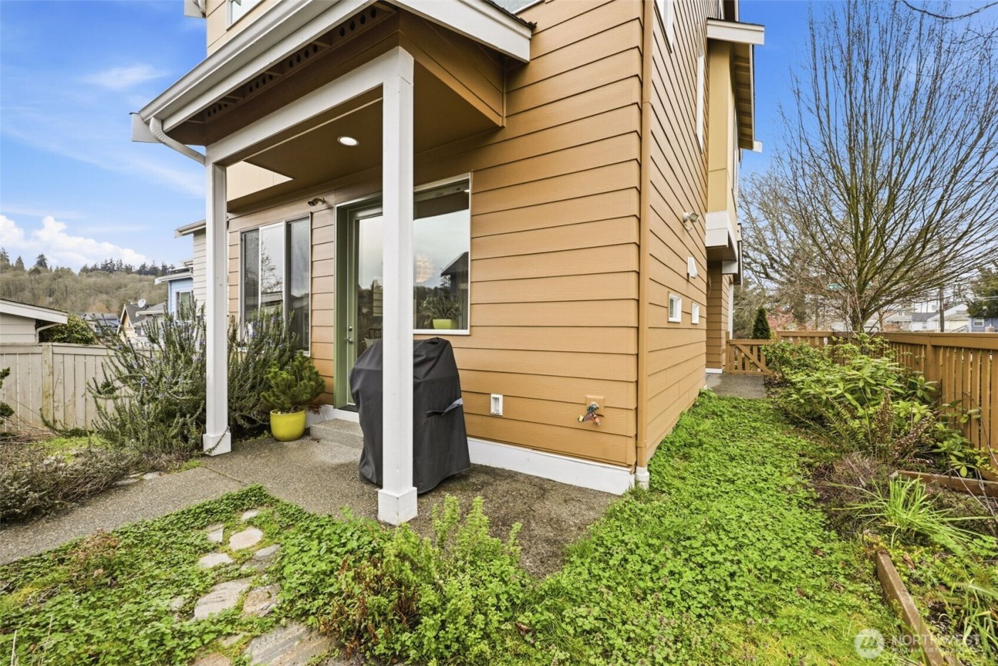 3129 S Adams Street , Seattle, WA 98108