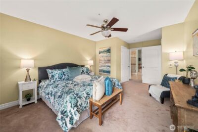 2551 Thorndyke Avenue W #102, Seattle, WA 98199 - Photo 16