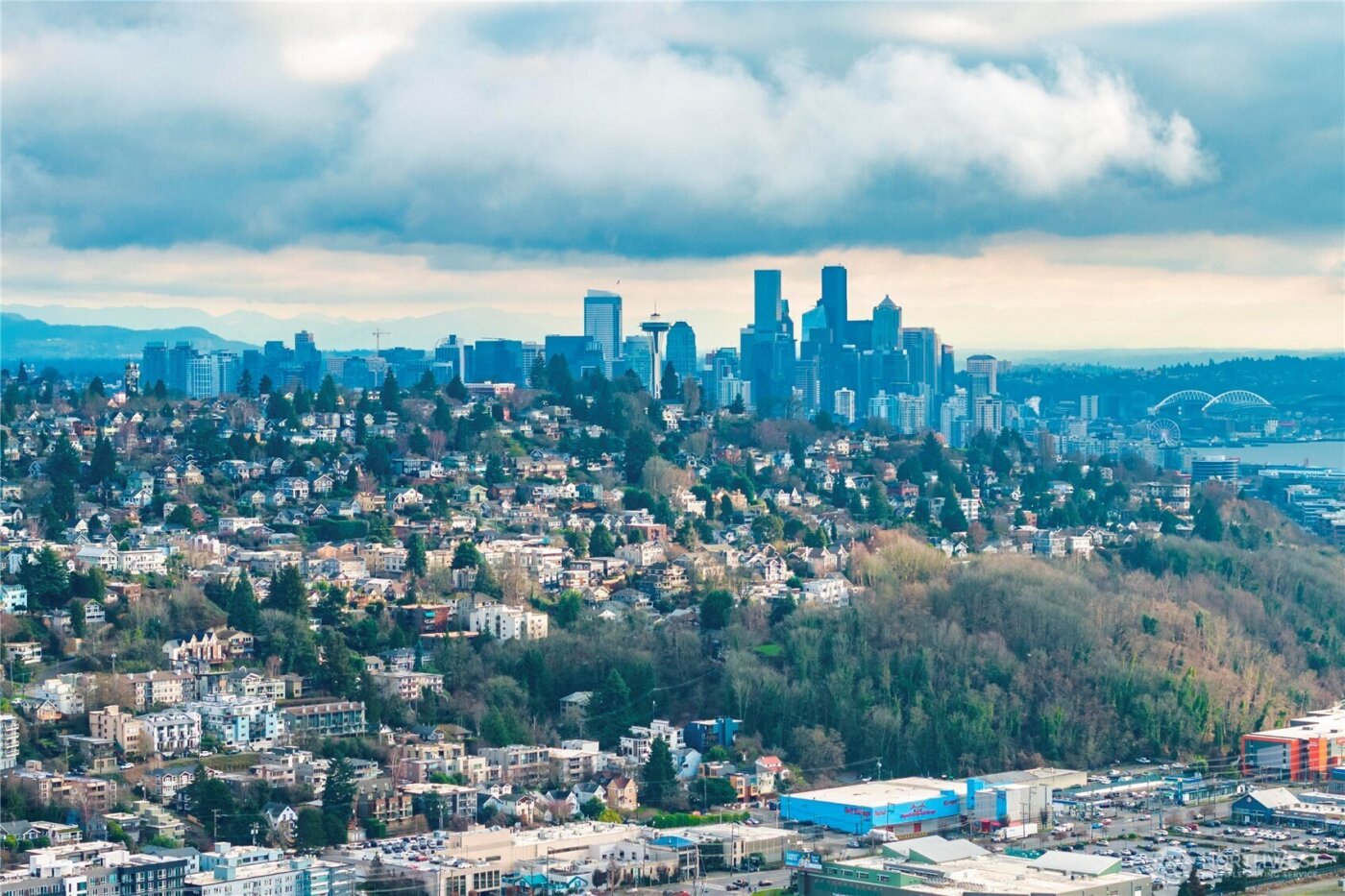 2551 Thorndyke Avenue W #102, Seattle, WA 98199