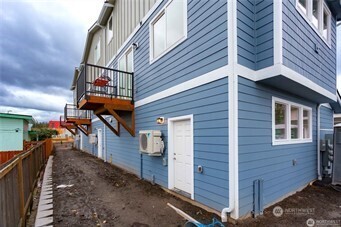 1024 N 8th Street , Mount Vernon, WA 98273