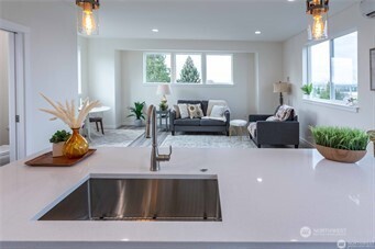 1024 N 8th Street , Mount Vernon, WA 98273