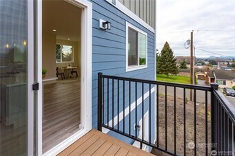 1024 N 8th Street , Mount Vernon, WA 98273