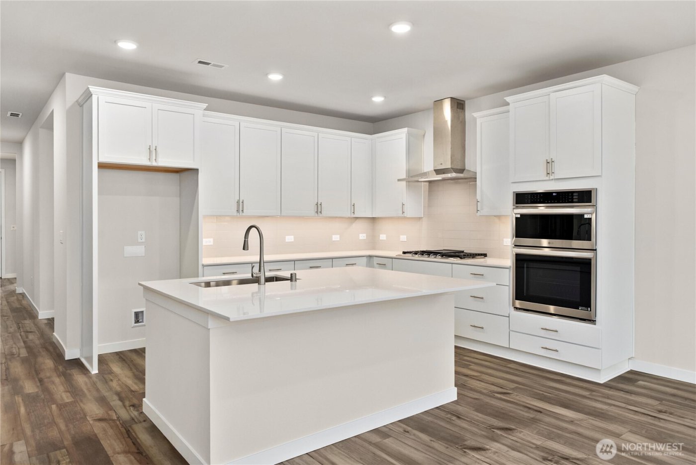 4203 SW Rustler Street , Port Orchard, WA 98367