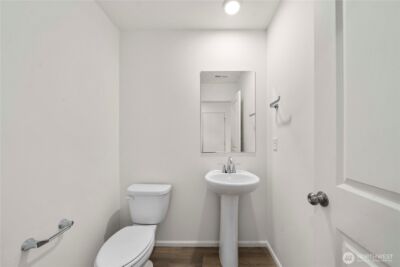 679 Salzer Creek Drive , Centralia, WA 98531 - Photo 4