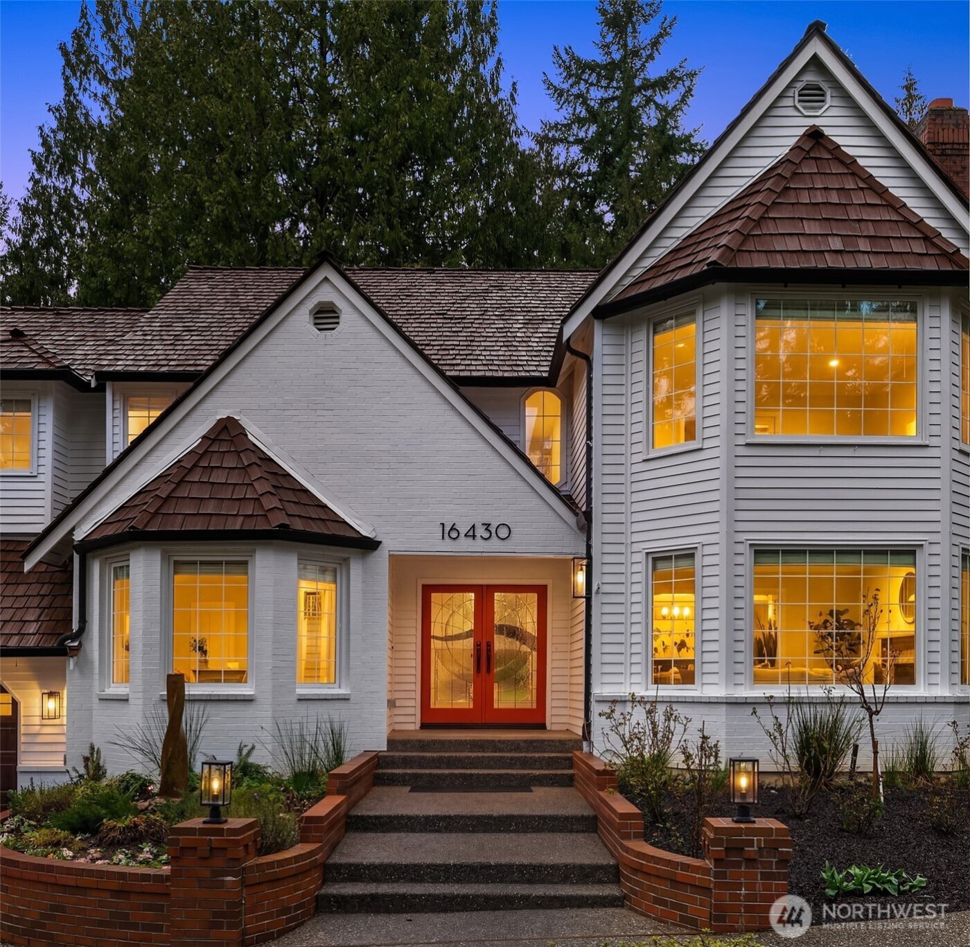 16430 133rd Court NE, Redmond, WA 98052