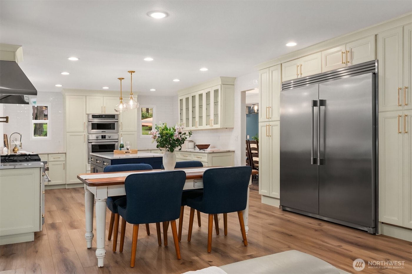 16430 133rd Court NE, Redmond, WA 98052